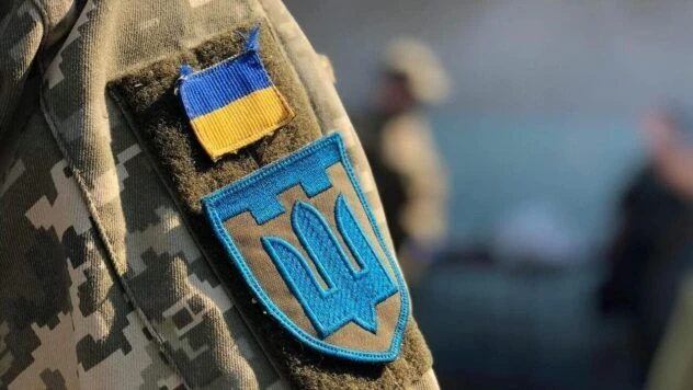 Підйомна допомога військовослужбовцям: умови, розміри та порядок виплат